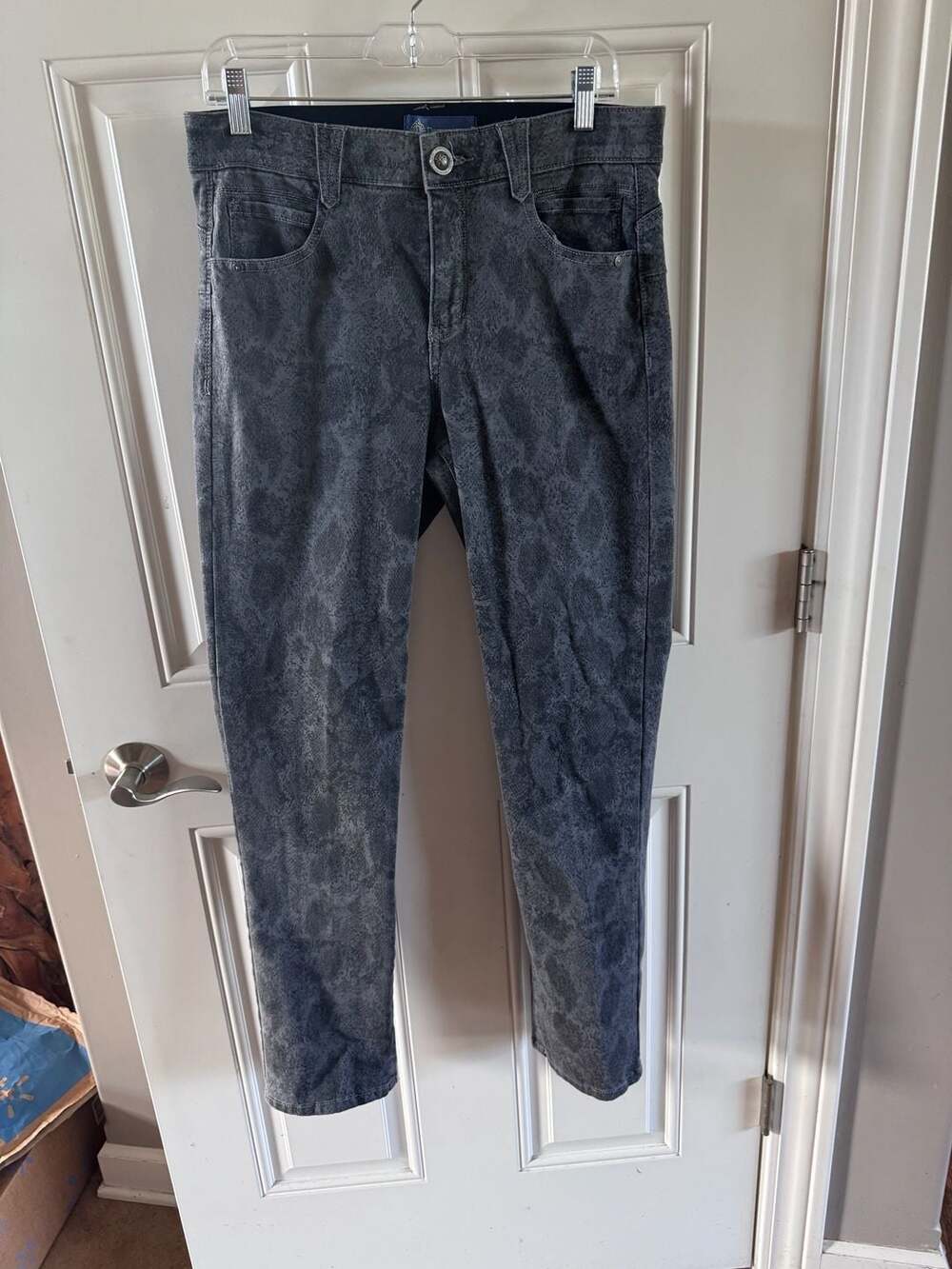 Democracy "Ab"solution Grey Snake Print Skinny Jeans Size 10